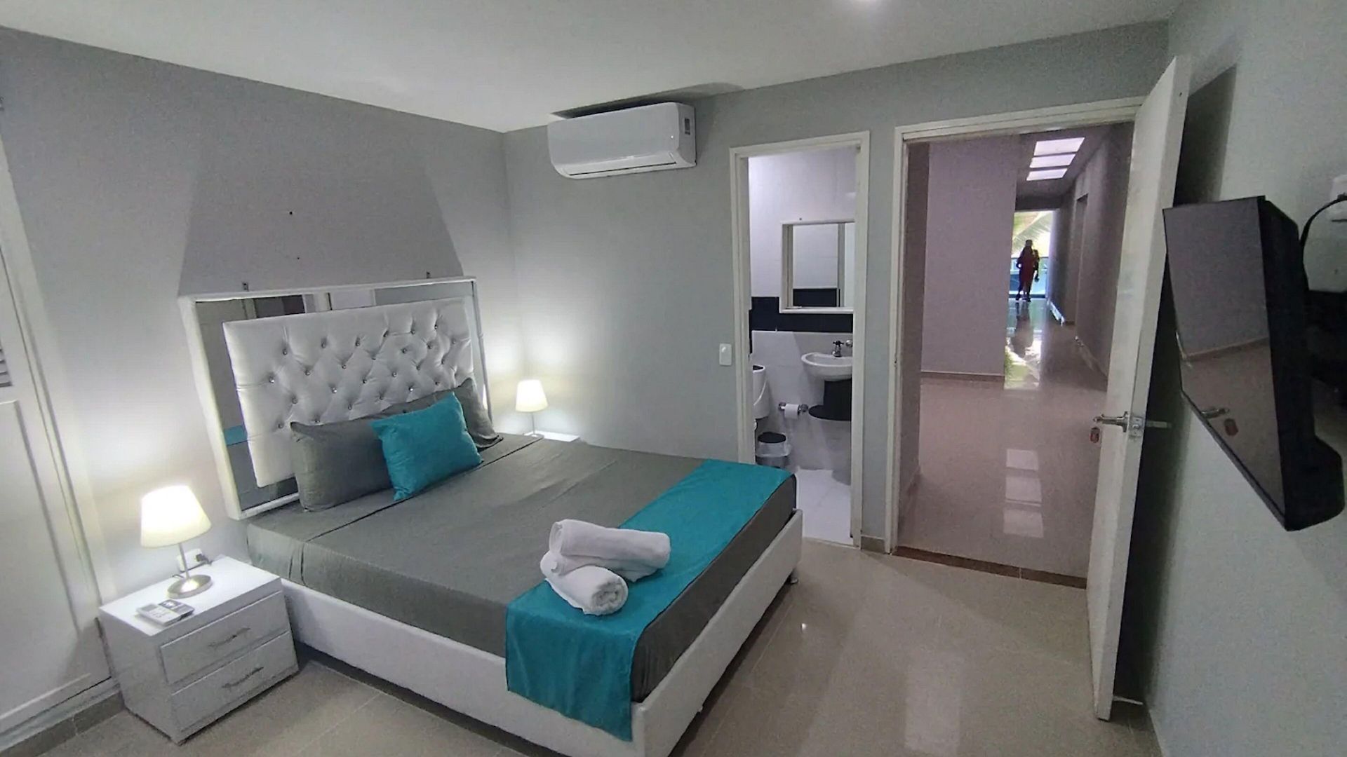 Hotel Bm-17 Cerca Al Mar Con Aire Acondicionada Y Wifi *