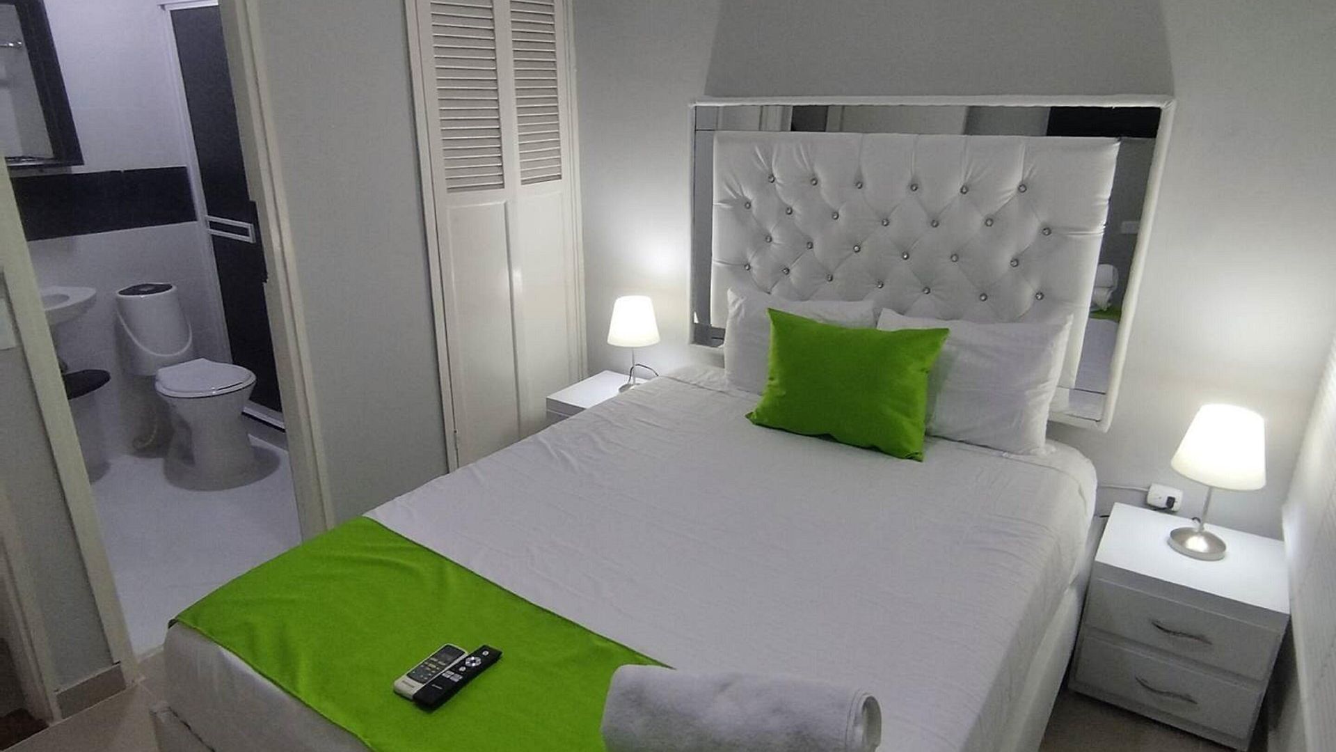 Hotel Bm-17 Cerca Al Mar Con Aire Acondicionada Y Wifi