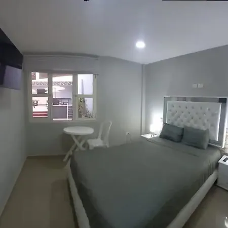 Bm-17 Cerca Al Mar Con Aire Acondicionada Y Wifi Hotel Cartagena