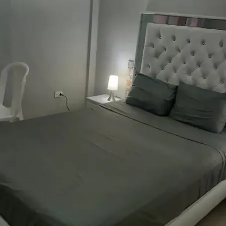 Hotel Bm-17 Cerca Al Mar Con Aire Acondicionada Y Wifi