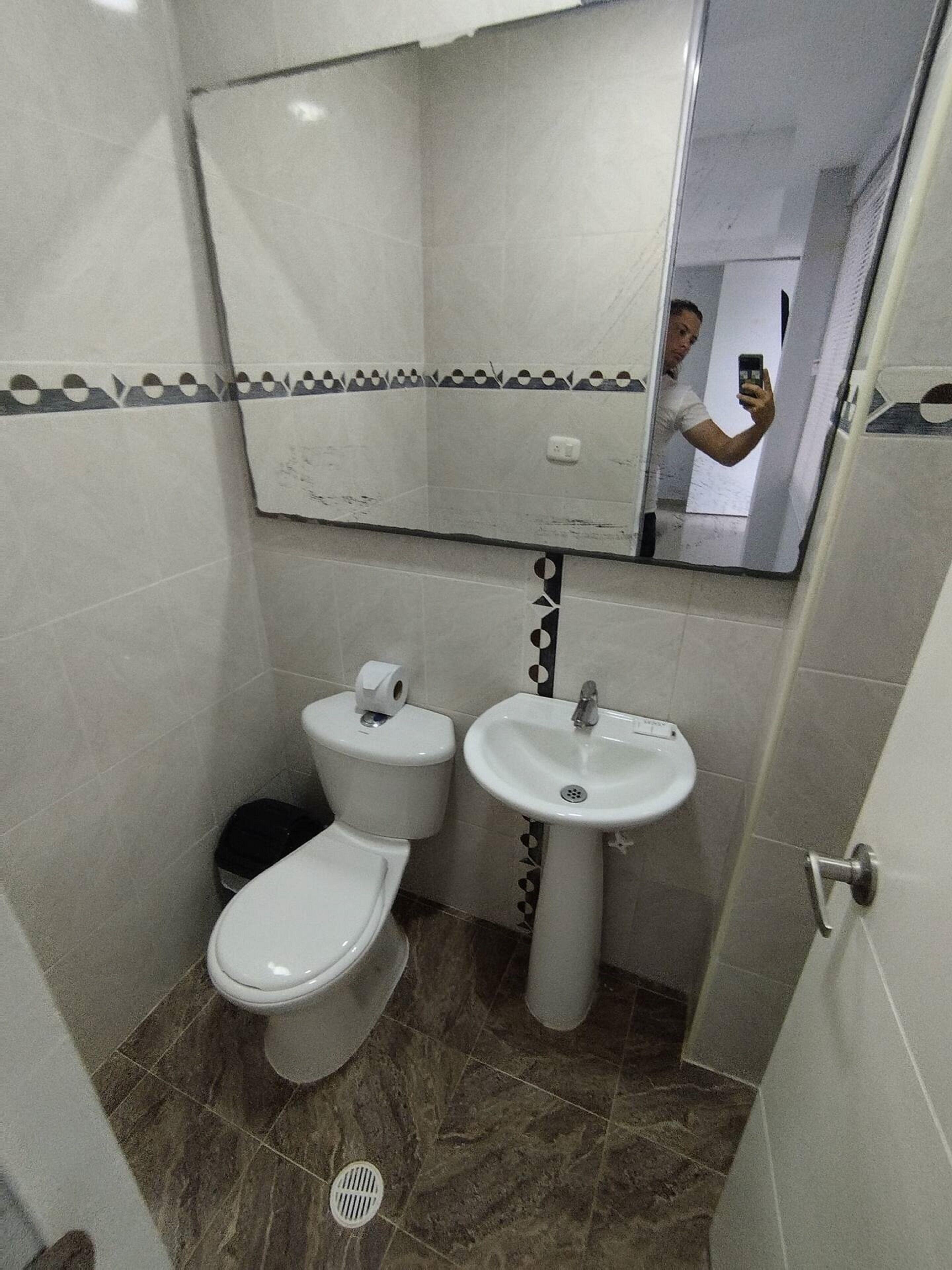 Bm-17 Cerca Al Mar Con Aire Acondicionada Y Wifi * Cartagena